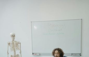 Zeytinburnu’nun Eğitim Kurumları: Anaokulları, Özel Eğitim Uygulama Okulları ve Mesleki Teknik Anadolu Lisesi odevyardim.com4