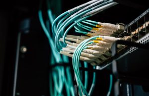 Web Hosting, VPS Kiralama ve Ryzen 9 VDS: İhtiyaçlarınıza Uygun Sunucu Seçimi dehost2